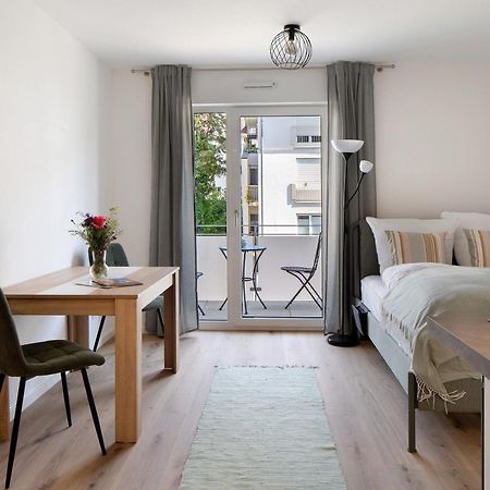 Ferienwohnung Muenster, Sehr Zentral フライブルク エクステリア 写真